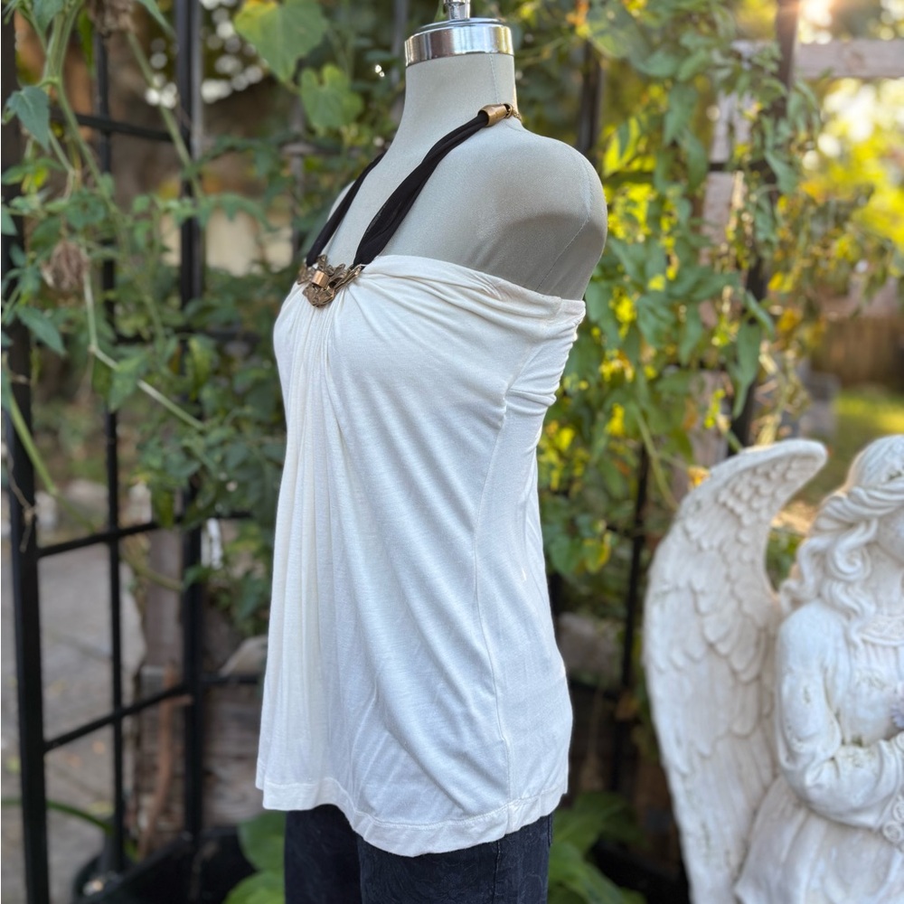 Chic White Blouse with Black Halter Straps - Picture 8 of 16